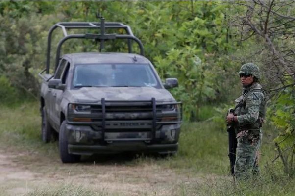 Investigan restos humanos encontrados en pozo artesanal en Chiapas