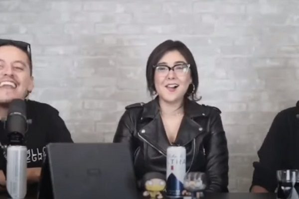 Despiden a comediante y estratega digital por burlarse de los 43 de Ayotzinapa