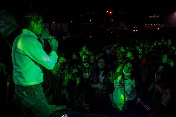 Candidato del PVEM promete traer a 'Metallica' a Tamaulipas #VIDEO