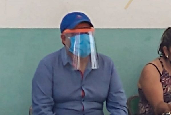 Acusan a candidato del PAN en Puebla de vacunarse anticipadamente