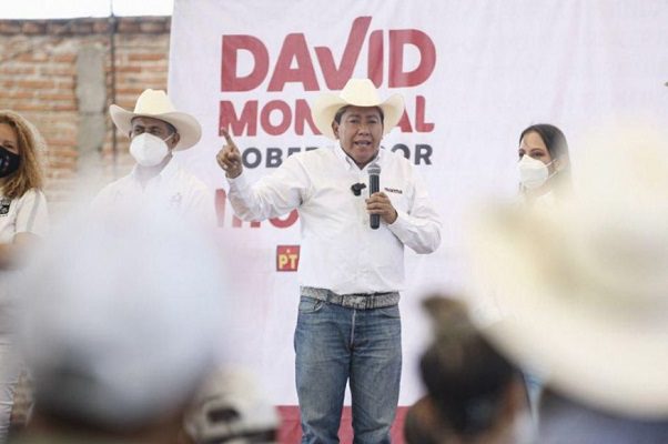 Fue "roce involuntario", asegura David Monreal sobre tocamiento a compañera