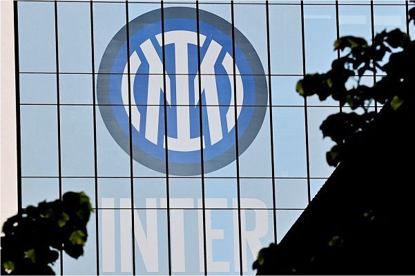 Más equipos abandonan la Superliga Europea; solo quedan cuatro