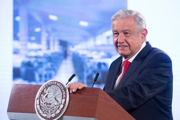 De "un logro" califica AMLO reformas para evitar el outsourcing