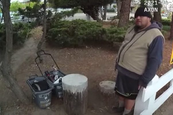 Muere latino durante detención en California #VIDEO