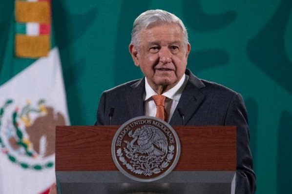 AMLO asegura que el INE y el TEPJF impiden la democracia