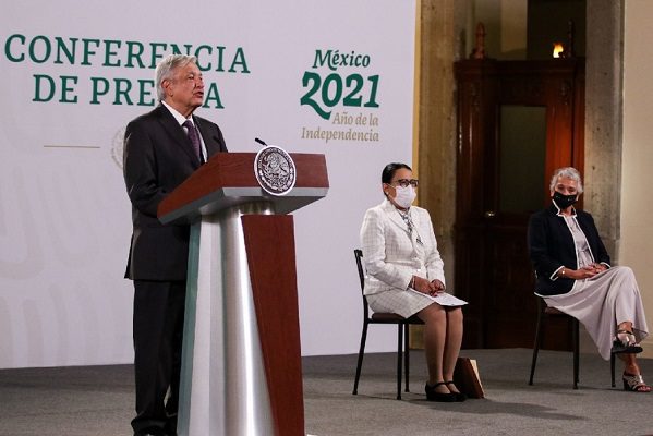 INE y TEPJF son "enemigos de la democracia", denuncia AMLO