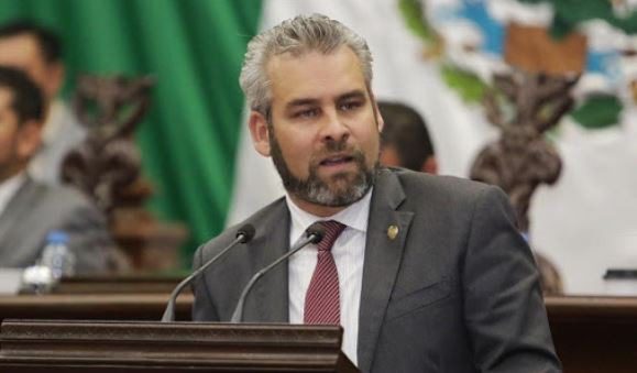 Designa Morena a Alfredo Ramírez Bedolla como candidato a gubernatura de Michoacán