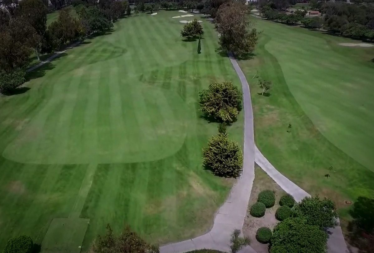 Gobernador de Baja California expropia campo de golf en Tijuana