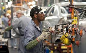 EUA recuperó 916 mil empleos en marzo