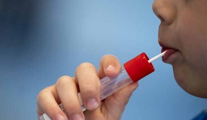 Test de covid-19 para niños en forma de dulce