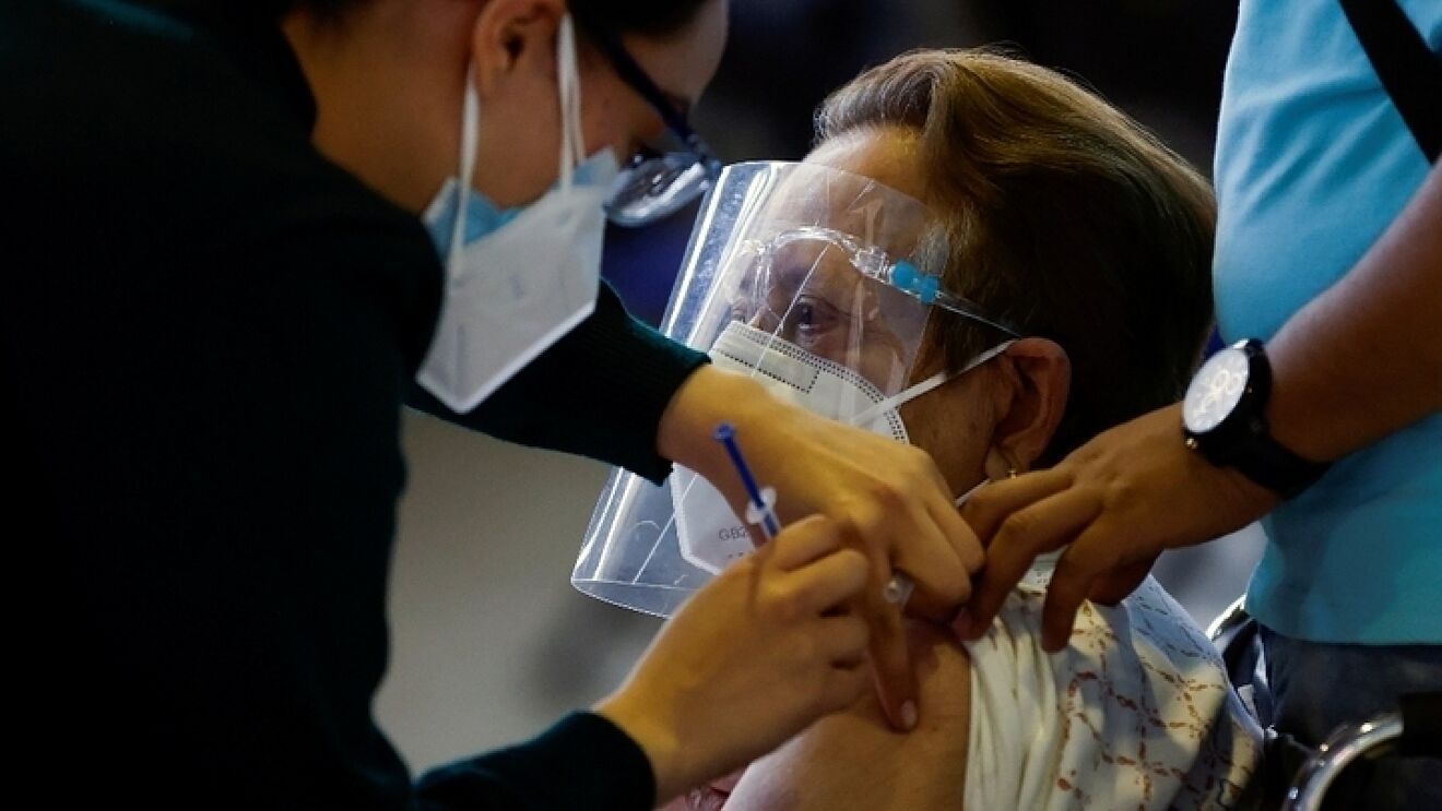 12 millones 572 mil 997 personas vacunadas reportadas en México