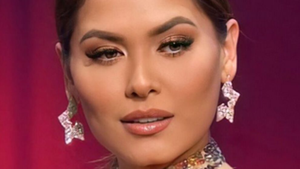 Pide Sánchez Cordero a Andrea Meza llevar “mensaje a favor de las causas de las mujeres”