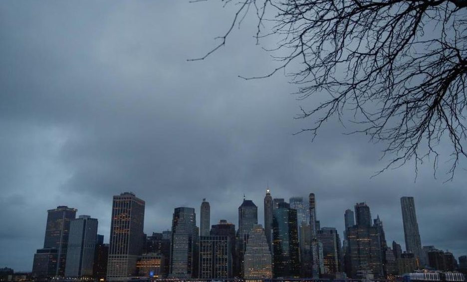 Nueva York construirá refugio para personas sin techo en la “esquina de los millonarios”