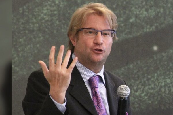 Señalan que Andrés Roemer habría acosado a otra mujer; ahora, en Israel