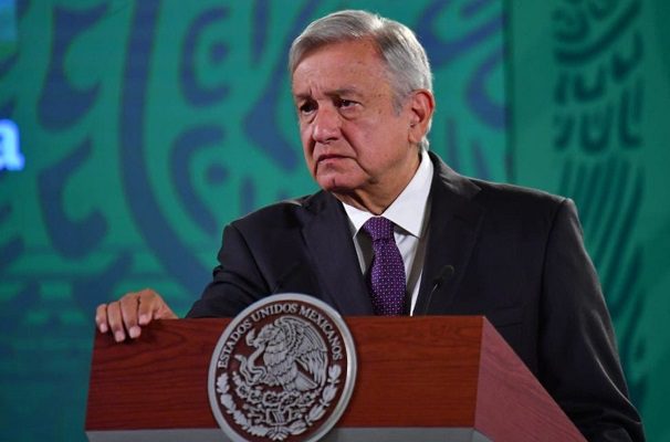 AMLO envía pésame a familiares de víctimas de accidente en L12
