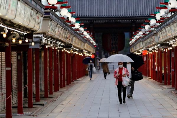 Japón amplía el estado de emergencia por aumento de contagios