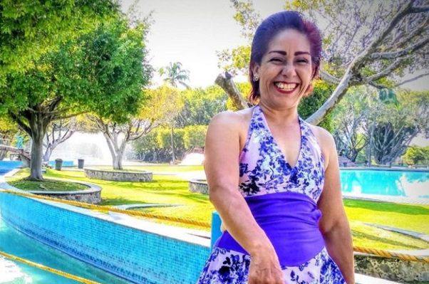 Familiares y amigos despiden a Araceli, víctima del desplome en la L12