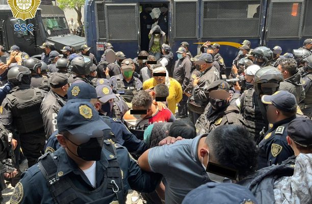 Detienen a 55 personas en mega operativo en Tlalpan #VIDEO