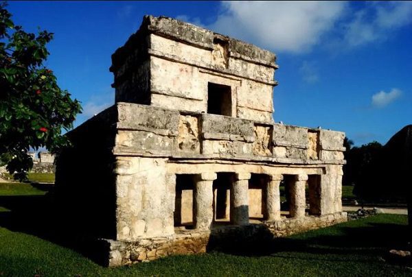 Por un caso de Covid-19, cierra zona arqueológica de Tulum