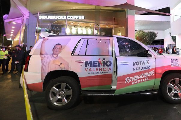 Balean camioneta de candidato del PRI a la alcaldía de Morelia