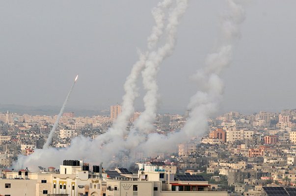 Tras ataques, Ejército israelí anuncia ataques contra la organización Hamás
