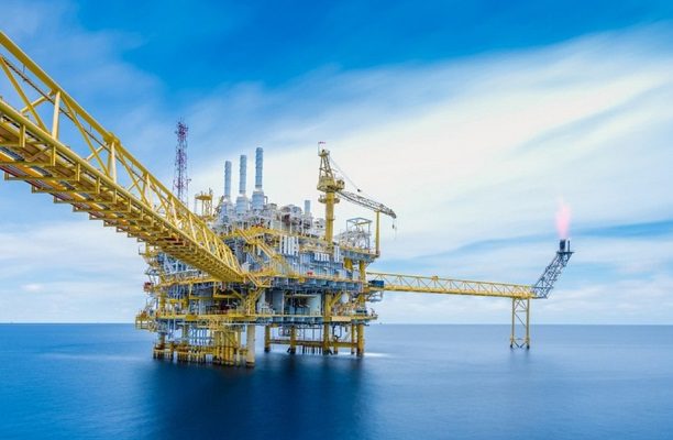 Otorgan tres amparos más contra la Ley de Hidrocarburos