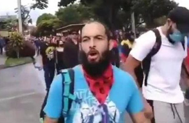 Muere Lucas Villa, manifestante colombiano baleado en protesta pacífica