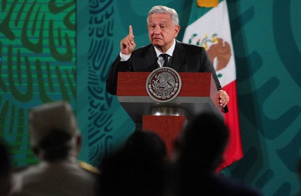 AMLO afirma que se está investigando asesinato de los hermanos González Moreno