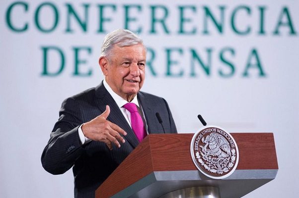 Alonso Ancira pagaba viáticos por más de 30 mdp a Rubén Moreira: AMLO