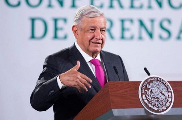 AMLO asegura que en Tabasco le pidieron que se reeligiera