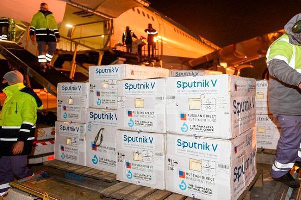 The Lancet, que avaló la Sputnik V, ahora cuestiona informes de su Fase III