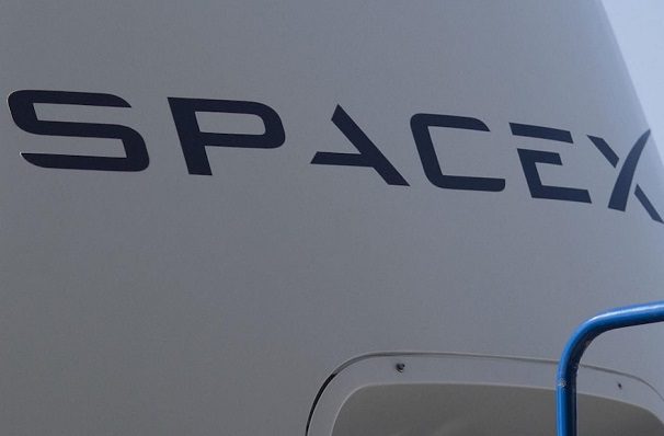 SpaceX lanza al espacio 52 satélites para su red de internet Starlink #VIDEO