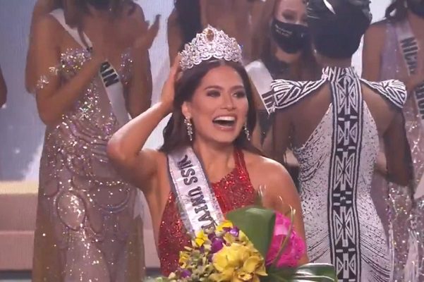 "Es la más guapa": así felicitó AMLO a la Miss Universo Andrea Meza