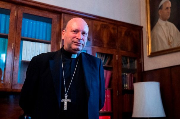 Nuncio Franco Coppola admite que Iglesia encubrió abusos de menores en México