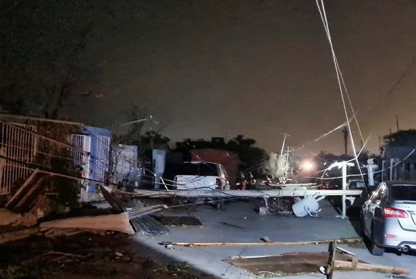 Tormenta deja sin luz a 157 mil usuarios, en Nuevo Laredo, Tamaulipas