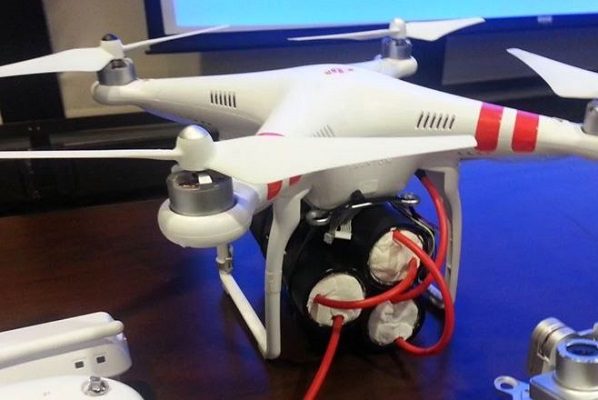 FGR abre investigación por ataque a militares con drones en Aguililla