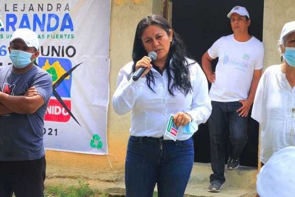 Retienen a candidata a alcaldía en Chiapas y exigen dinero para liberarla