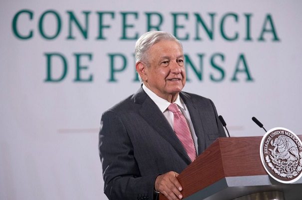 "Todos quieren regresar a clases presenciales", asegura AMLO