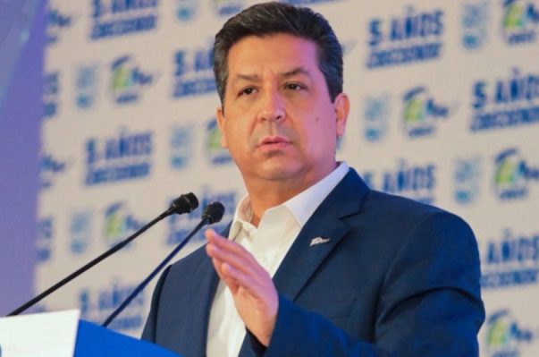 UIF presenta una cuarta denuncia contra García Cabeza de Vaca