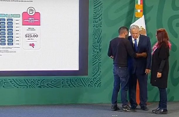 Reaparece el joven que irrumpió en la mañanera #VIDEO