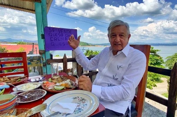 AMLO presume trabajos de mantenimiento en presas de Chiapas