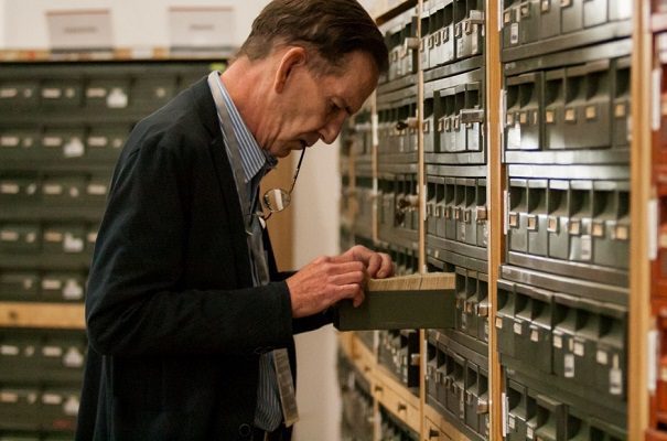 FGR investiga a funcionarios por robo de documentos de Hernán Cortés