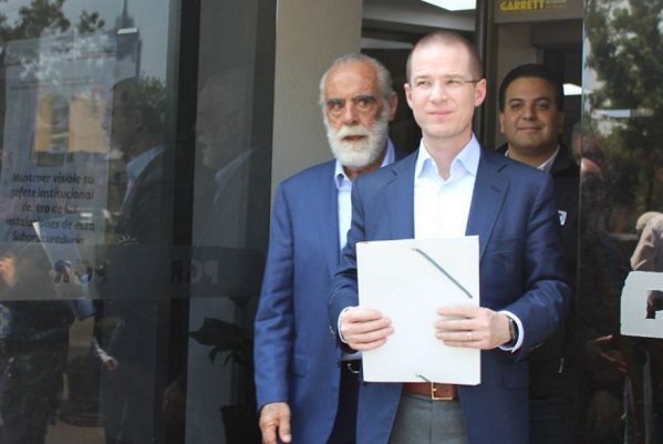 Fernández de Cevallos y Ricardo Anaya piden no votar por Morena