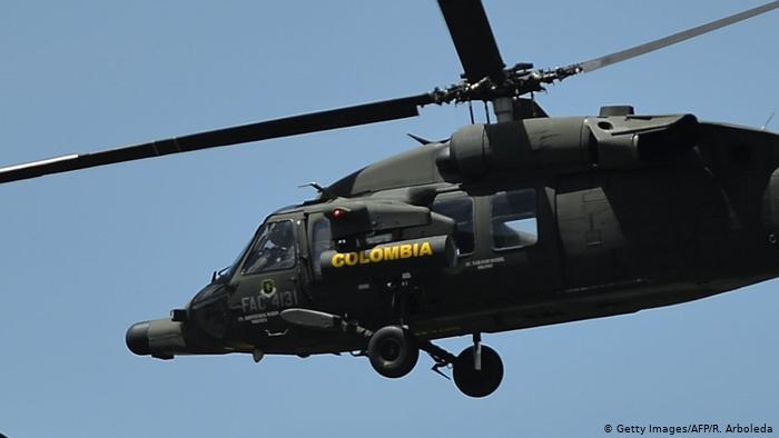 Cinco policías mueren en Colombia por caída de helicóptero