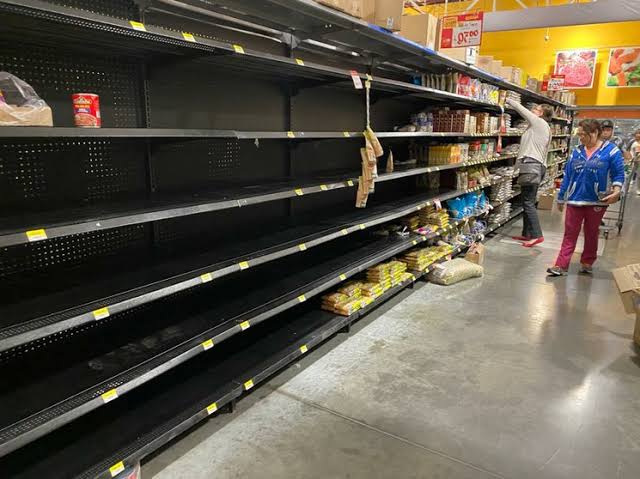 Compras de pánico en Tamaulipas por crisis de agua