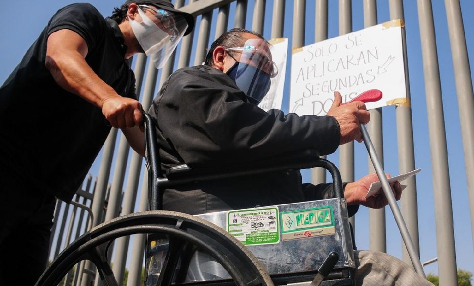 Senadoras del PRI piden priorizar a personas con discapacidad en vacunación anticovid