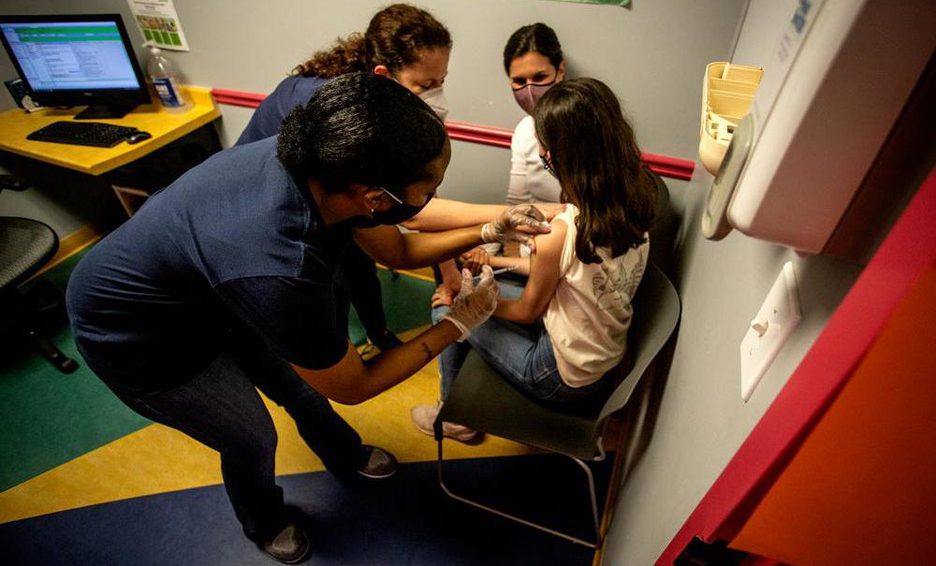 Ssa ya solicitó a farmacéuticas someter a evaluación uso de vacuna anticovid en niños