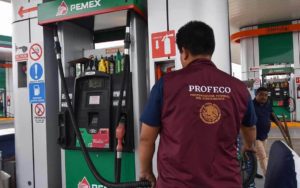 Detecta Profeco seis gasolineras que no daban litros completos