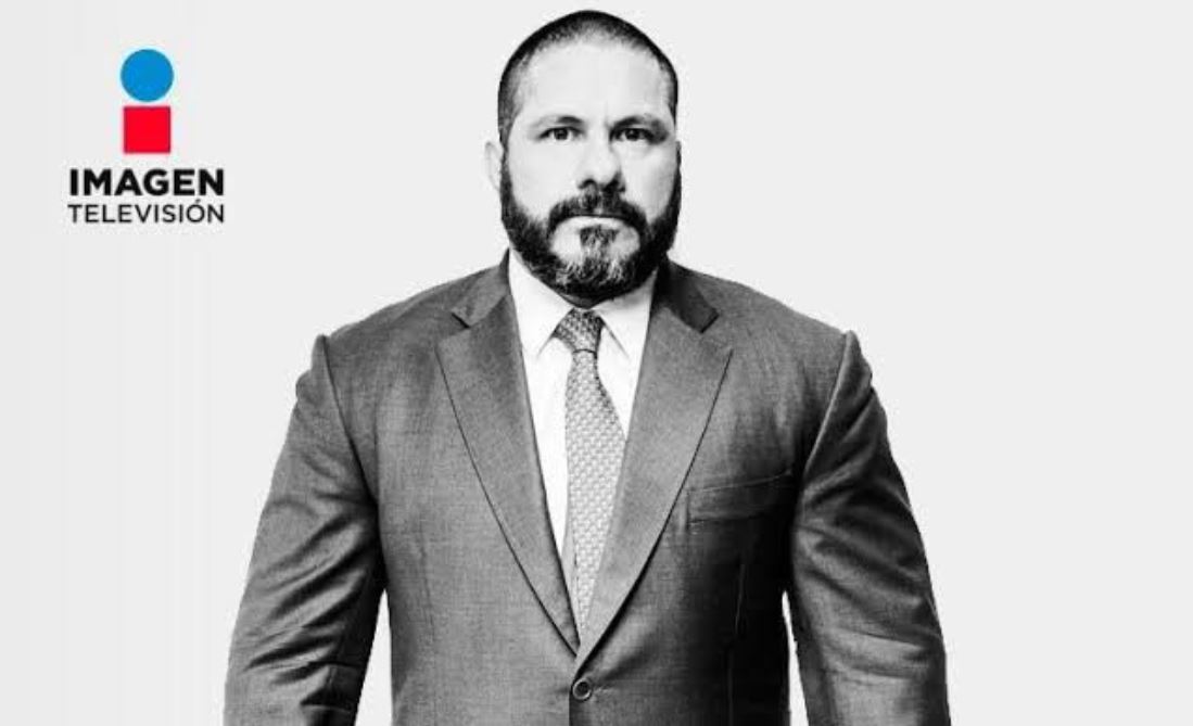 Periodista David Páramo está en terapia intensiva