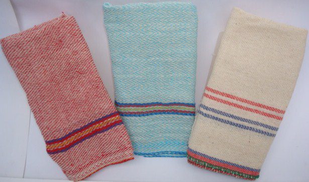 Profeco revela marcas engañosas de ‘trapos’ para cocina